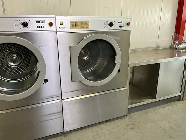 Miele t 6251 ni g industriële wasdroger - afbeelding 1 van  6