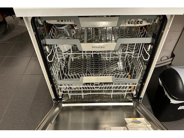 Miele vaatwasmachine - afbeelding 3 van  4