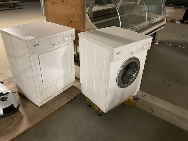 Miele wasdroger en wasmachine - afbeelding 1 van  8