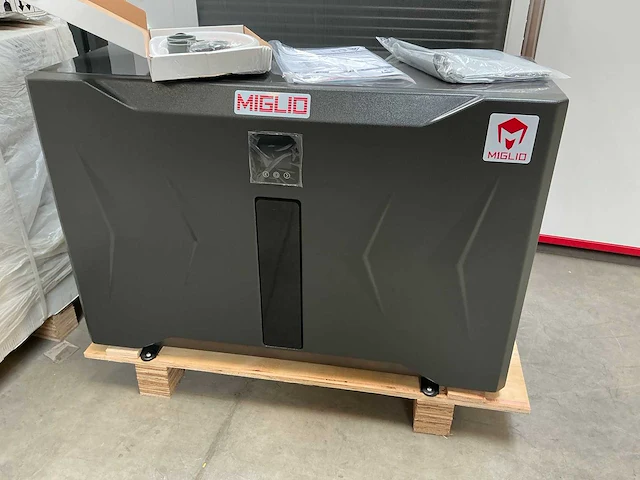 Miglio fer27/3p zwembad warmtepomp 27kw - afbeelding 1 van  9