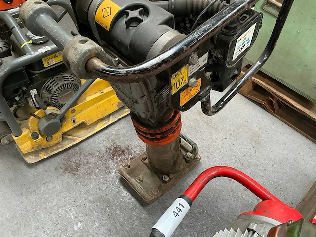 Mikasa mt 55 trilstamper - afbeelding 3 van  5