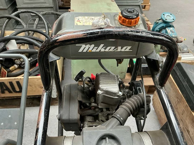 Mikasa mt 55 trilstamper - afbeelding 4 van  5