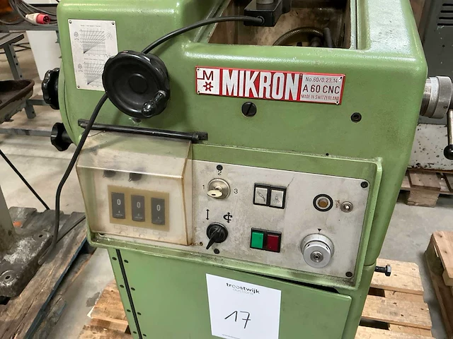 Mikron a60 cnc tandwielslijpmachine - afbeelding 7 van  9