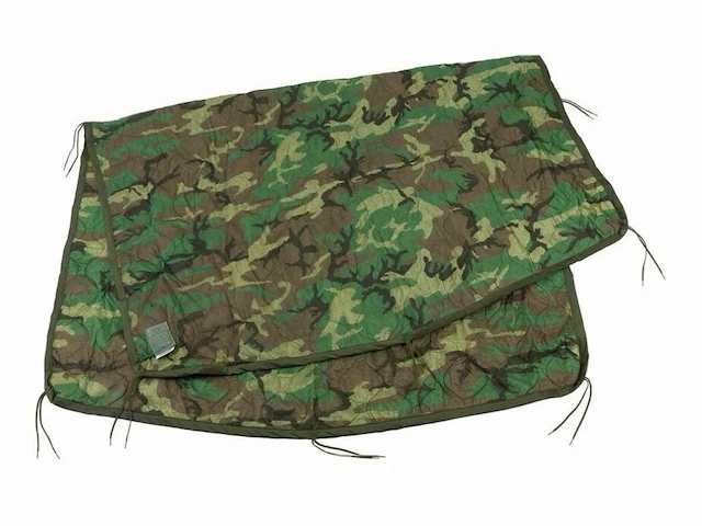 Mil-tec us poncho liner woodland camo - afbeelding 1 van  2