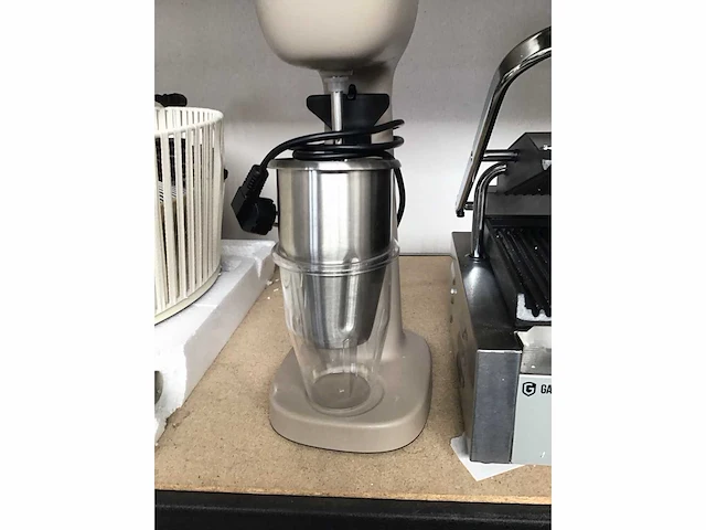 Milkshake machine - afbeelding 4 van  5