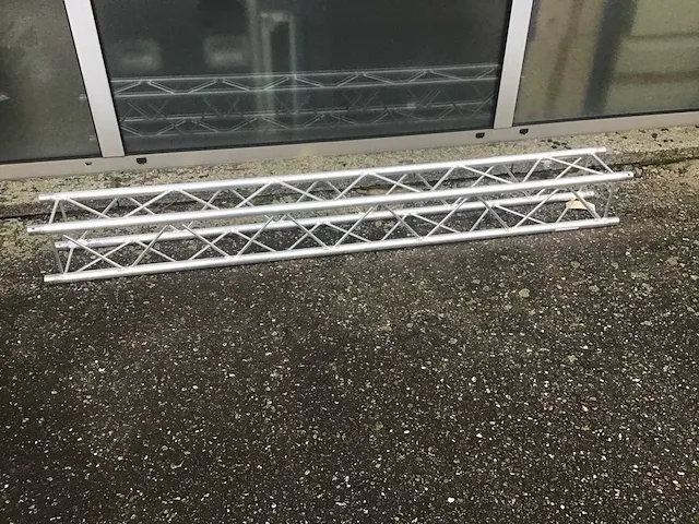 Milos dq22200 quattro trusslengte 2m - afbeelding 1 van  1