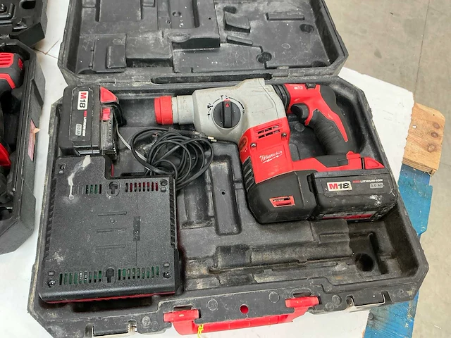 Milwaukee boormachine (2x) - afbeelding 2 van  7