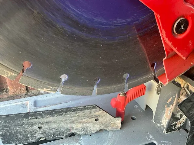 Milwaukee chs 355 steenzaagmachine - afbeelding 5 van  5