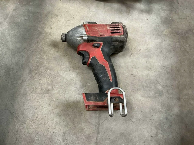 Milwaukee divers accu gereedschap (3x) - afbeelding 4 van  9
