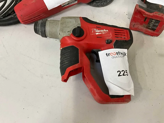 Milwaukee diverse elektrische gereedschappen (4x) - afbeelding 9 van  13