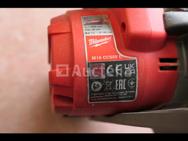 Milwaukee fuel borstelloze cirkelzaag op batterijen - afbeelding 2 van  9