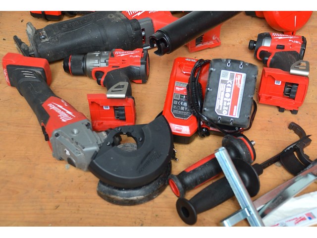 Milwaukee fuel m18 accu-machineset - afbeelding 4 van  5