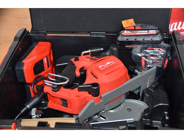 Milwaukee m18 accu-cirkelzaagset (nieuw) - afbeelding 1 van  6