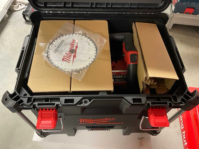 Milwaukee m18 fps55 invalzaag - afbeelding 3 van  11
