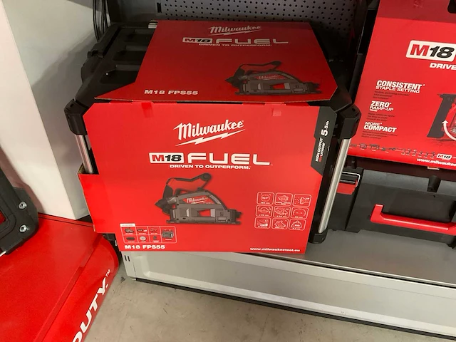 Milwaukee m18 fps55 invalzaag - afbeelding 4 van  11