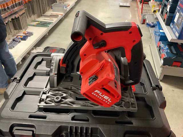 Milwaukee m18 fps55 invalzaag - afbeelding 8 van  11