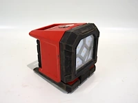 Milwaukee mobiele werflamp - afbeelding 1 van  4
