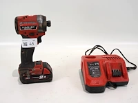 Milwaukee vijsmachine - afbeelding 1 van  5