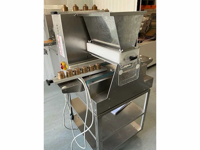 Mimac - 2014 - 400l14 - babydrop - koekjes snijmachine - afbeelding 7 van  7