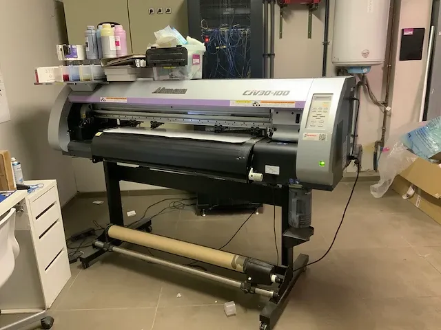 Mimaki cjv30-100 plotter - afbeelding 1 van  10