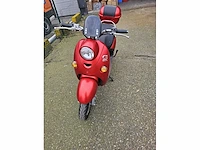 Minerva - elektrische scooter - brommer - afbeelding 2 van  4