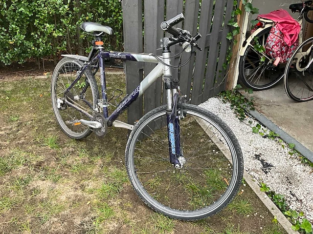 Minerva - kinderfiets - afbeelding 1 van  5
