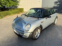 Mini - 2001 - cooper - personenauto - afbeelding 12 van  17