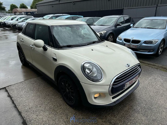 Mini - 2018 - afbeelding 4 van  11