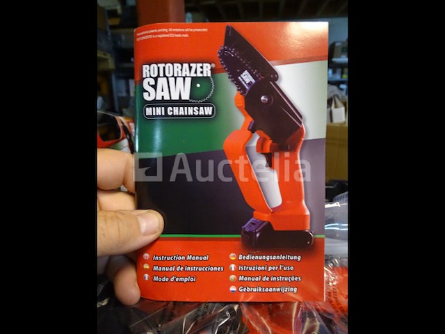 Mini afkortzaag op 18 v lion accu - afbeelding 1 van  6