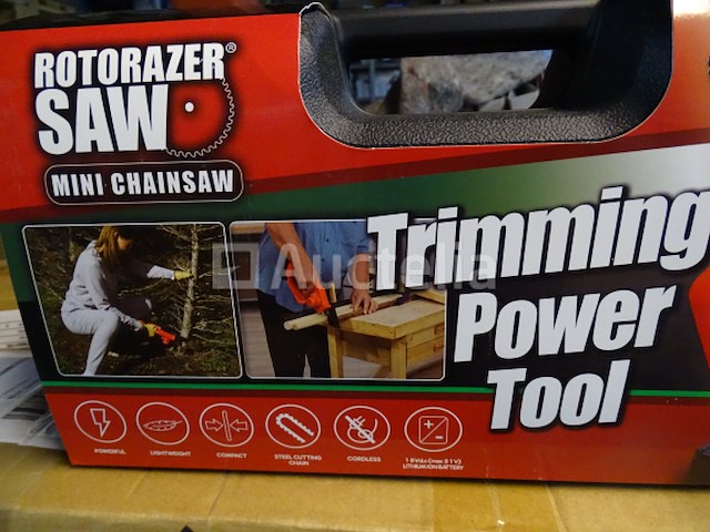 Mini afkortzaag op 18 v lion accu - afbeelding 5 van  6