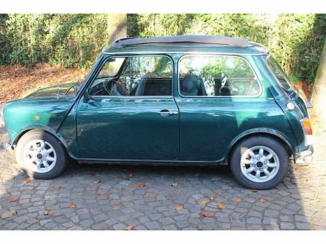 Mini balmoral oldtimer - afbeelding 4 van  11