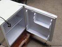 Mini bar koelkast severin - afbeelding 2 van  2