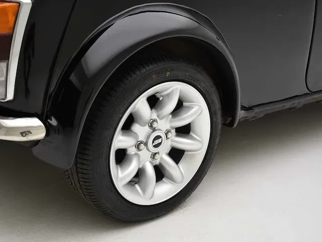 Mini cooper 1.3 mpi spotrspack - afbeelding 40 van  54