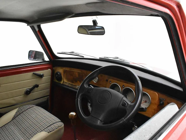 Mini cooper 1.3mpi - afbeelding 16 van  39