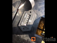 Mini graafmachine hightop