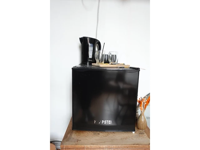 Mini koelkast klarstein + diversen - afbeelding 2 van  4