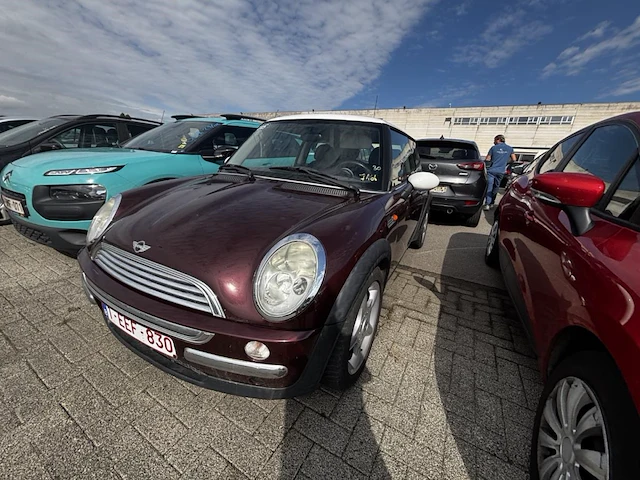 Mini mini (r50) 1.6i 16v cooper 115,2004 - afbeelding 1 van  22