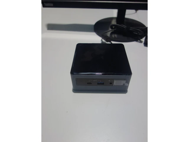 Mini pc intel met scherm lenovo - afbeelding 2 van  5