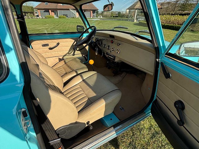 Mini personenauto - afbeelding 3 van  15