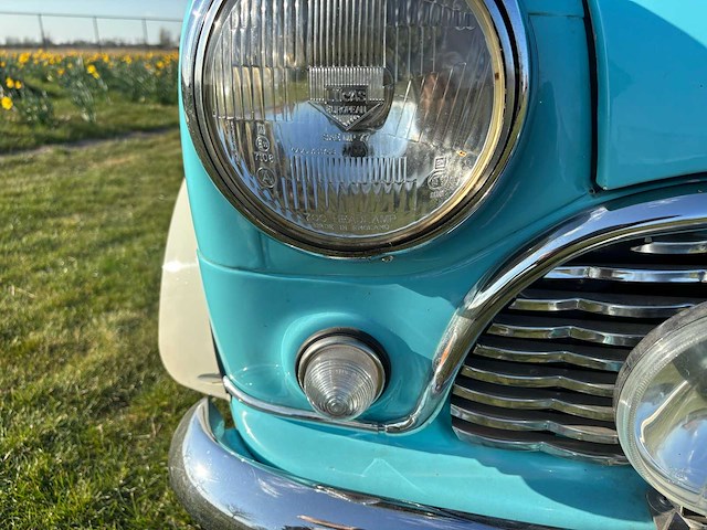 Mini personenauto - afbeelding 15 van  15