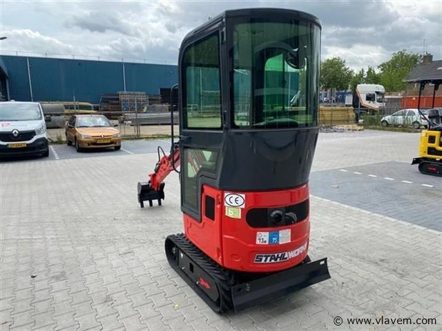 Mini rupsgraafmachine stahlworks hl320 rood - afbeelding 13 van  15