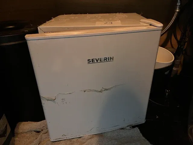 Mini vriezer severin - afbeelding 1 van  2