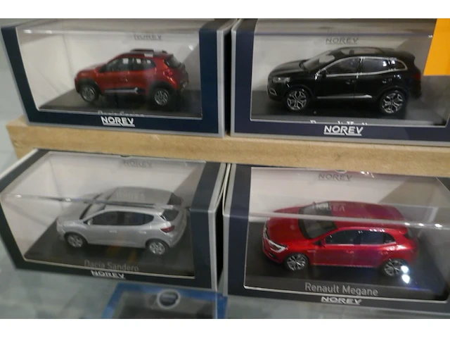 Miniatuur autos - 10 stuks norev - afbeelding 2 van  5