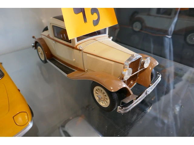Miniatuur autos - 5 stuks - afbeelding 2 van  6