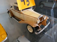 Miniatuur autos - 5 stuks - afbeelding 2 van  6
