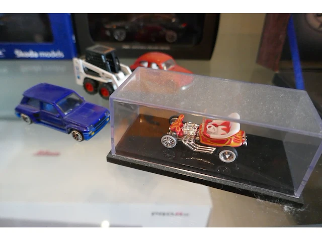 Miniatuur autos - 7 stuks solida - abrex - afbeelding 3 van  4