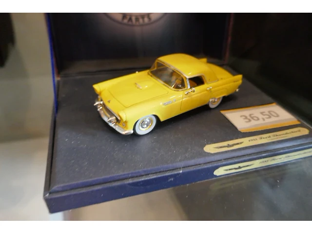 Miniatuur autos - 7 stuks solida - abrex - afbeelding 4 van  4