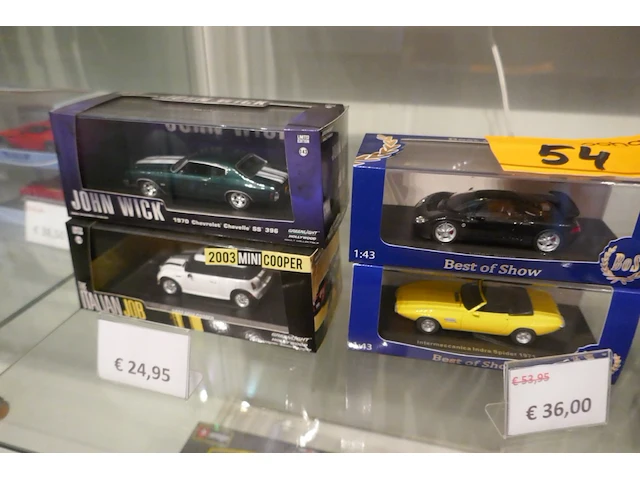 Miniatuur autos - 8 stuks bos - green light - afbeelding 3 van  4