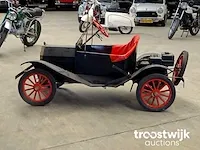 Miniatuur recreatie 'ford model-t' mcdonough (barn-find) - afbeelding 2 van  23