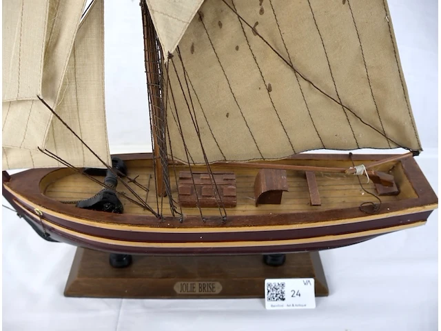 Miniatuur zeilboot jolie brise - afbeelding 2 van  4